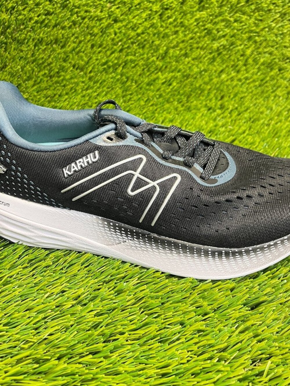 Karhu Ikoni Ortix Hivo 2.0 Womens Size 8.5 Black Athletic Running Shoes Sneakers